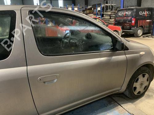 front-right-lock-toyota-yaris-_p1_-1999-2000-2001-2002-2003-2004-2005-26417279 main image