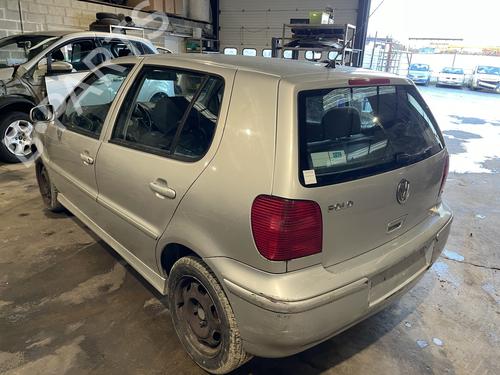 Lampeholder VW POLO (6N2) 1.4 | BP32274485L10 