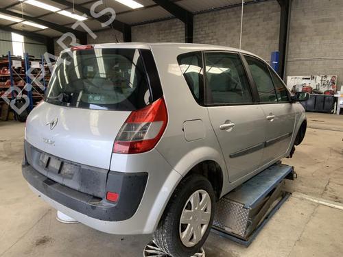 Left headlight RENAULT SCÉNIC II (JM0/1_) 1.6 (JM0C, JM0J, JM1B) | BP26422633C28 