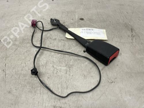 Used Seat buckle FORD FIESTA VI (CB1, CCN) 1.25 (82 hp) 31613057