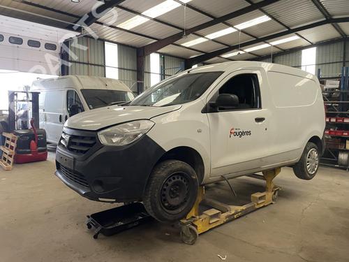 Zacisk hamulca przedniego lewego DACIA DOKKER Box Body/MPV 1.6 | BP26421887M105