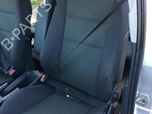 Used Seat buckle OPEL ZAFIRA / ZAFIRA FAMILY B (A05) 1.9 CDTI (M75) (120 hp) 26886919