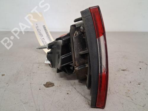 right-tailgate-light-renault-clio-iv-bh_-2012-2013-2014-2015-2016-2017-2018-2019-2020-2021-39019412 main image