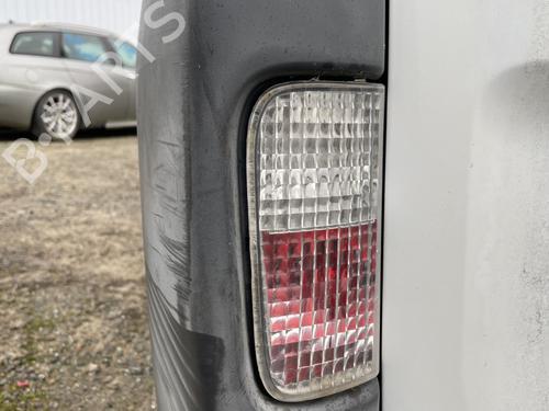 Feu de coffre gauche RENAULT TRAFIC II Van (FL) 1.9 dCi 80 (FL0B) (82 hp) 32062259