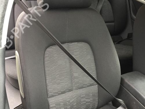 seat-buckle-peugeot-407-6d_-2004-2005-2006-2007-2008-2009-2010-2011-30720076 main image