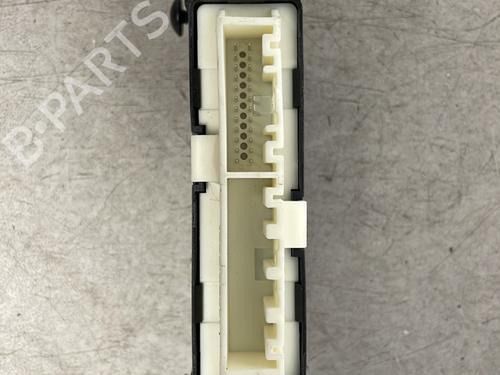 Used Electronic module Electronic module RENAULT MEGANE IV Hatchback (B9A/M/N_) 1.5 dCi 110 (B9A3) (110 hp) 33113885 33113885