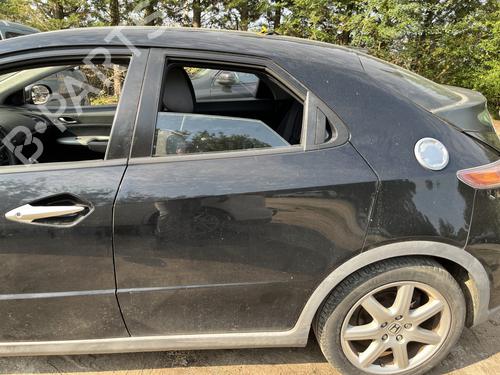 Dør venstre bagtil Dør venstre bagtil HONDA CIVIC VIII Hatchback (FN, FK) 2.2 CTDi (FK3) (140 hp) 36684117 36684117