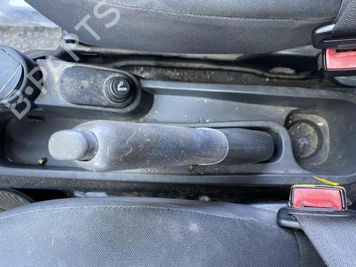 Hamulec ręczny FIAT QUBO (225_) 1.3 D Multijet (225CXB1A, 225AXB1A, 225CXB11, 225AXB11,... BP27281982I18