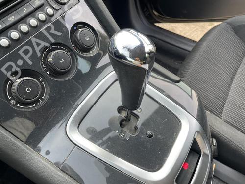 Used Gear lever Gear lever PEUGEOT 5008 (0U_, 0E_) 1.6 HDi (112 hp) 36171092 36171092
