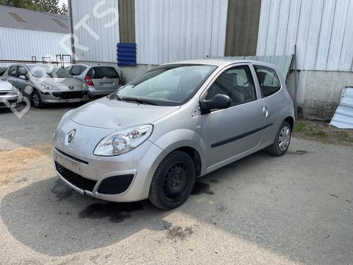 Used Left front steering knuckle RENAULT TWINGO II (CN0_) 1.2 16V (CN04, CN0B) (75 hp) 26451534