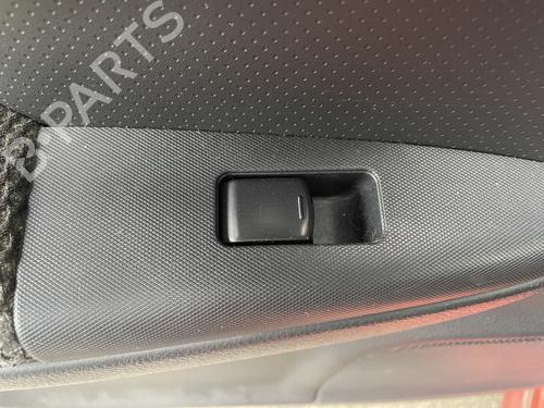 Left rear window switch NISSAN NOTE (E11, NE11) 1.6 | BP31824374I29