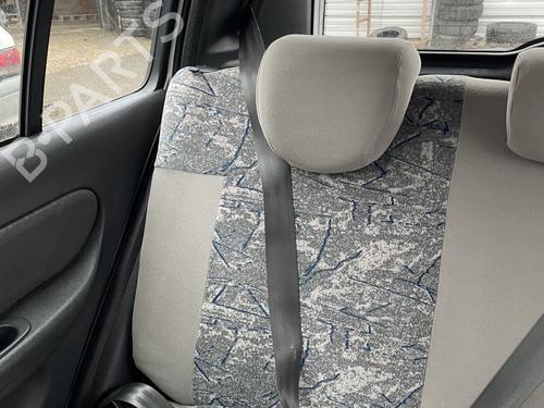 seat-buckle-renault-clio-ii-bb_-cb_-1998-1999-2000-2001-2002-2003-2004-2005-2006-2007-2008-2009-2010-2011-2012-2013-2014-2015-2016-32451889 main image