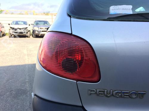 Used Left taillight PEUGEOT 206 Hatchback (2A/C) 1.4 HDi eco 70 (68 hp) 27281987