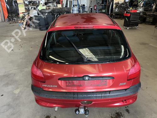 Used Tailgate lock PEUGEOT 206 Hatchback (2A/C) 1.1 i (60 hp) 31288794