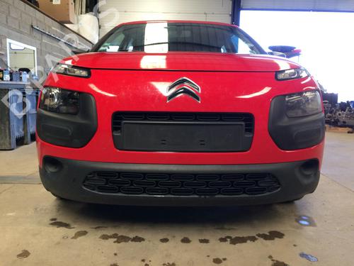 Bumper voor CITROËN C4 CACTUS 1.2 VTi 82 (82 hp) 27433793