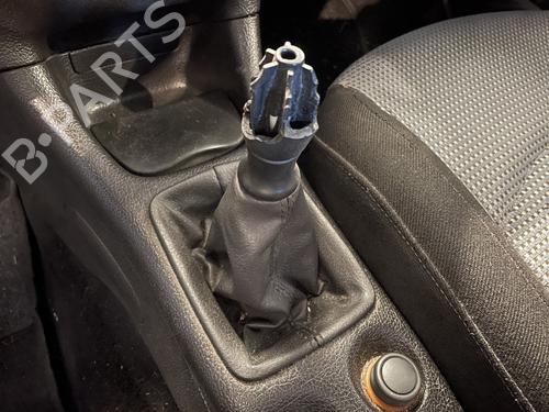 Used Gear lever Gear lever PEUGEOT 206 Hatchback (2A/C) 1.4 HDi eco 70 (68 hp) 32854329 32854329