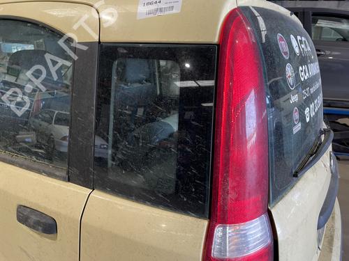 Dør rude ventre bagtil Dør rude ventre bagtil FIAT PANDA (169_) 1.2 (169.AXB11, 169.AXB1A) (60 hp) 34173057 34173057