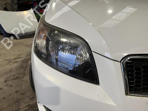 Used Right headlight Right headlight CHEVROLET AVEO / KALOS Hatchback (T250, T255) 1.2 LPG (84 hp) 31904284 31904284