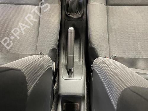 Used Middle console Middle console CITROËN C4 CACTUS 1.2 VTi 82 (82 hp) 27474584 27474584