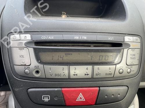 Used Radio Radio 38490653 38490653