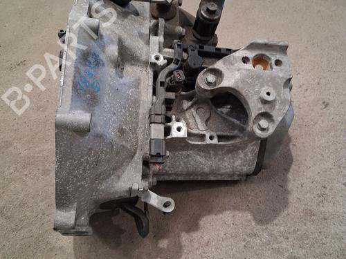 Gearbox AUDI A4 B5 (8D2) 1.9 TDI | BP33015079M3 - Image 2