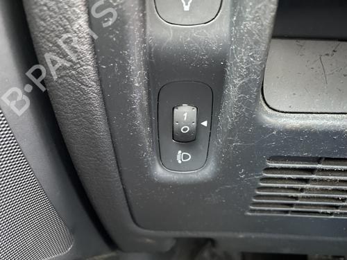 headlight-switch-renault-laguna-ii-bg01_-2001-2002-2003-2004-2005-2006-2007-32219182 main image