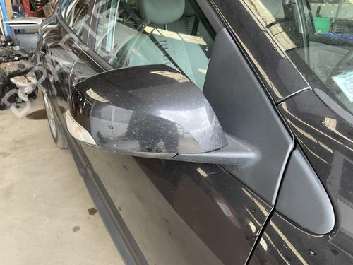 Used Right mirror Right mirror RENAULT MEGANE III Hatchback (BZ0/1_, B3_) 1.5 dCi (BZ09, BZ0D, BZ1W, BZ29, BZ14) (110 hp) 32214354 32214354