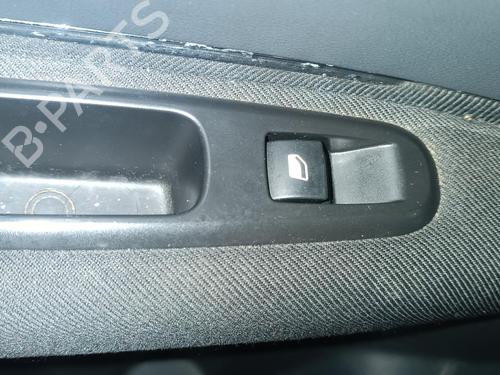 Used Left rear window switch PEUGEOT 5008 (0U_, 0E_) 2.0 HDi 150 / BlueHDi 150 (150 hp) 26422130