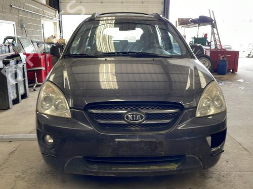 Left headlight KIA CARENS III MPV (UN) 2.0 CRDi 140 | BP26412212C28 - Image 10