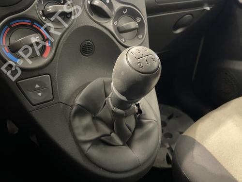 Used Gear lever Gear lever FIAT PANDA (169_) 1.2 (169.AXB11, 169.AXB1A) (60 hp) 34173121 34173121