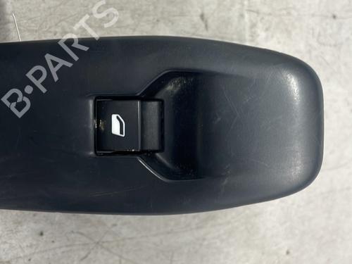Used Right front window switch Right front window switch PEUGEOT 2008 I (CU_) 1.6 HDi (92 hp) 33125762 33125762