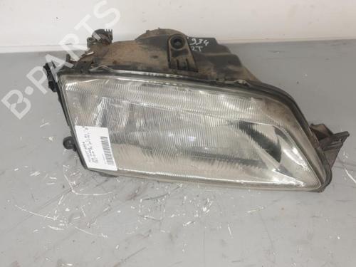 Used Right headlight Right headlight PEUGEOT 306 Hatchback (7A, 7C, N3, N5) 1.4 (75 hp) 26421737 26421737