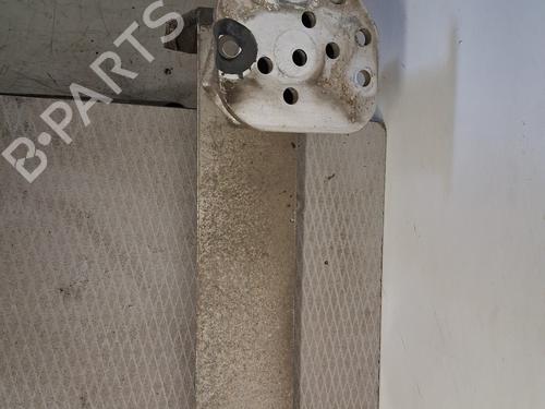 Used Rear bumper reinforcement Rear bumper reinforcement 32391720 32391720