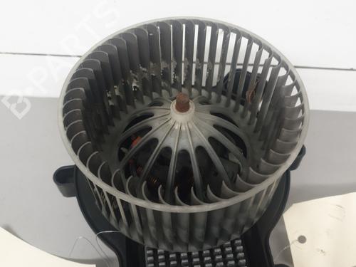 Used Heater blower motor PEUGEOT 3008 I MPV (0U_) 1.6 VTi (120 hp) 26413766