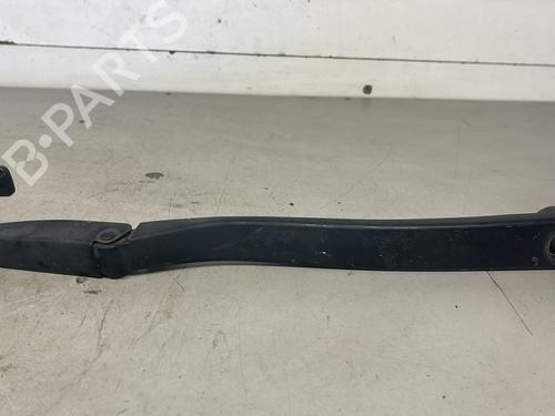 Front windshield wiper arm NISSAN JUKE (F15) 1.5 dCi | BP26418467C143 