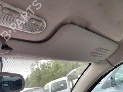 Used Right sun visor Right sun visor 36572130 36572130