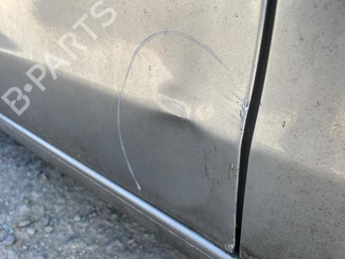 Used Left front door Left front door 38274917 38274917
