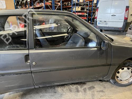 Used Front right window mechanism Front right window mechanism PEUGEOT 106 II (1A_, 1C_) 1.0 i (50 hp) 33172168 33172168