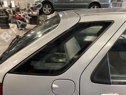 Used Rear right quarter glass Rear right quarter glass CITROËN ZX (N2) 1.9 D (68 hp) 31707983 31707983