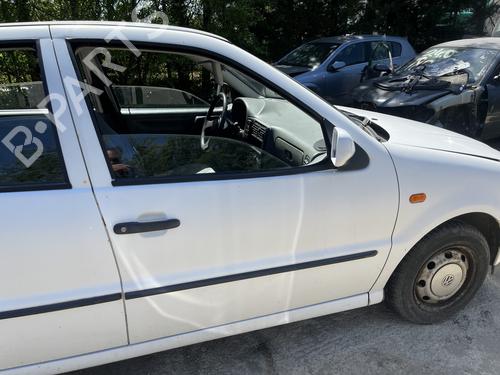 Rudehejsemekanisme Højre foran Rudehejsemekanisme Højre foran VW POLO III (6N1) 55 1.3 (55 hp) 35991985 35991985