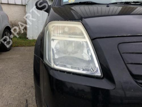 Used Right headlight CITROËN C2 (JM_) 1.1 (60 hp) 28808977