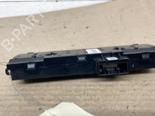 warning-switch-renault-zoe-bfm_-2012-30362907 main image