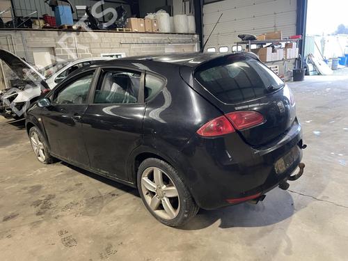 Left headlight SEAT LEON (1P1) 2.0 TDI | BP26419495C28  - Image 10