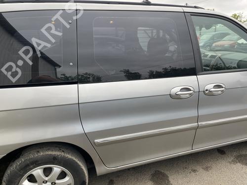 Used Right slide door KIA CARNIVAL I (UP) 2.9 TDi (126 hp) 26951423