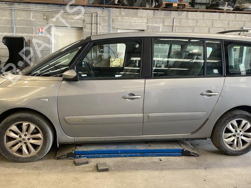 Left taillight RENAULT ESPACE IV (JK0/1_) 2.0 dCi (JK01, JK02, JK1J, JK1K, JK1H) | BP26418651C34  - Image 19