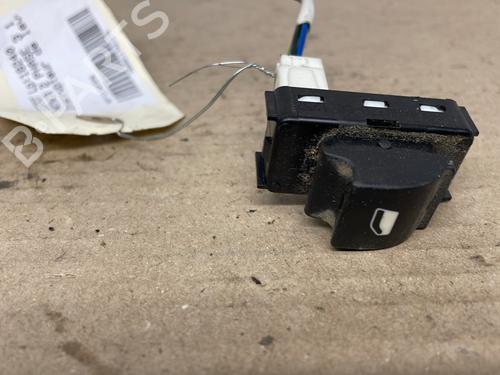 Used Left front window switch PEUGEOT PARTNER Box Body/MPV 1.6 BlueHDi 100 (100 hp) 30706290