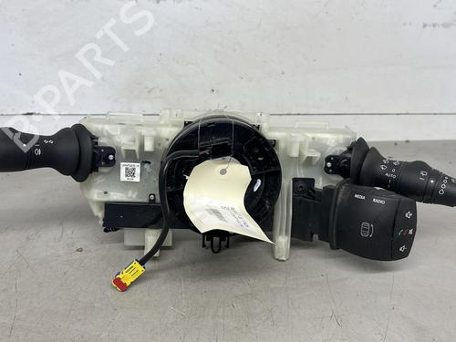 Used Steering column stalk Steering column stalk RENAULT ZOE (BFM_) ZOE (88 hp) 26418562 26418562