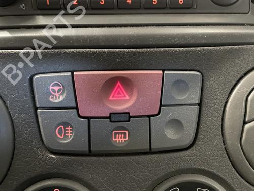 Advarselskontakt Advarselskontakt FIAT PANDA (169_) 1.2 (169.AXB11, 169.AXB1A) (60 hp) 34173078 34173078