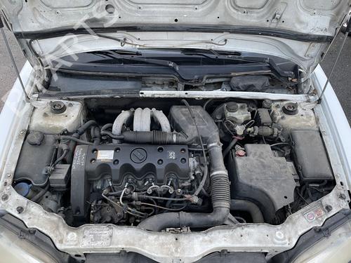 Used Valve cover PEUGEOT 106 II (1A_, 1C_) 1.5 D (57 hp) 31996467