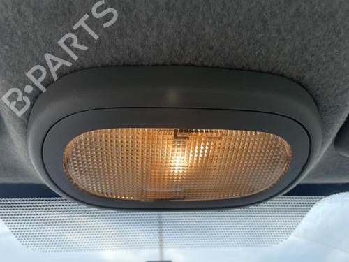 Lampa oświetlenia wnętrza RENAULT CLIO II (BB_, CB_) 1.2 (BB0A, BB0F, BB10, BB1K, BB28, BB2D, BB2H, CB0A,... 8200085582
